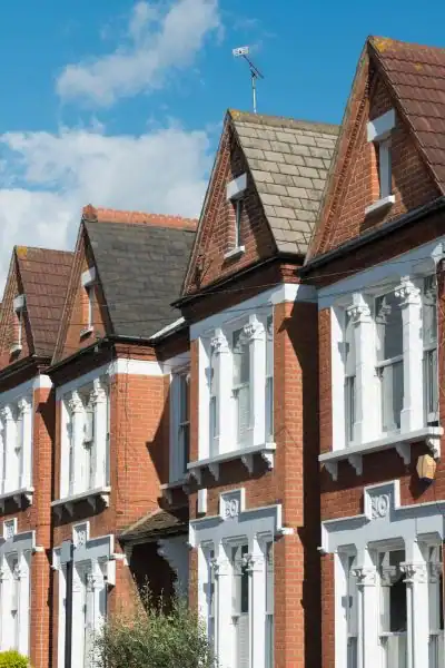 The Question Every Homeowner Asks: When Should I Serve Notice Brackley?